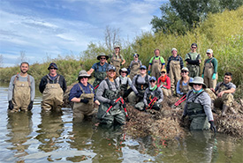 Minesing Wetland interns and volunteers (Photo by Carolyn Davies/NCC)