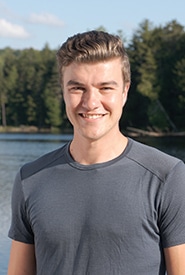  DSC1187 Justin Kreller Guillaume Simoneau Profile